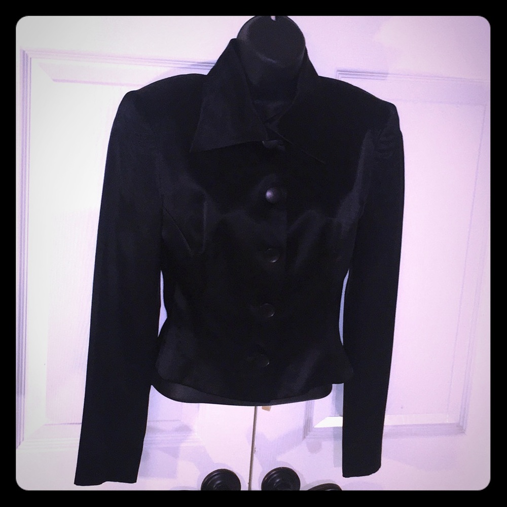 Bebe cropped blazer